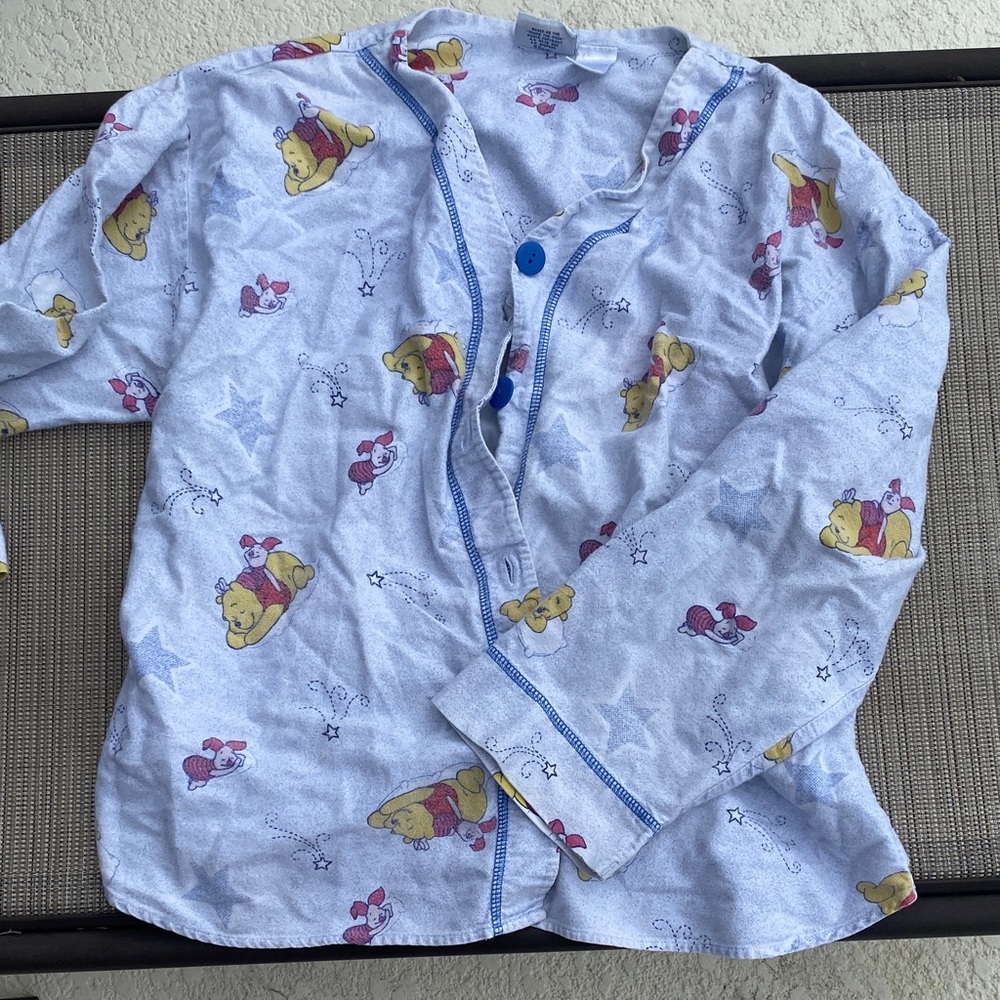 Vintage Disney Winnie the Pooh Kids Pajama Top - White and Blue